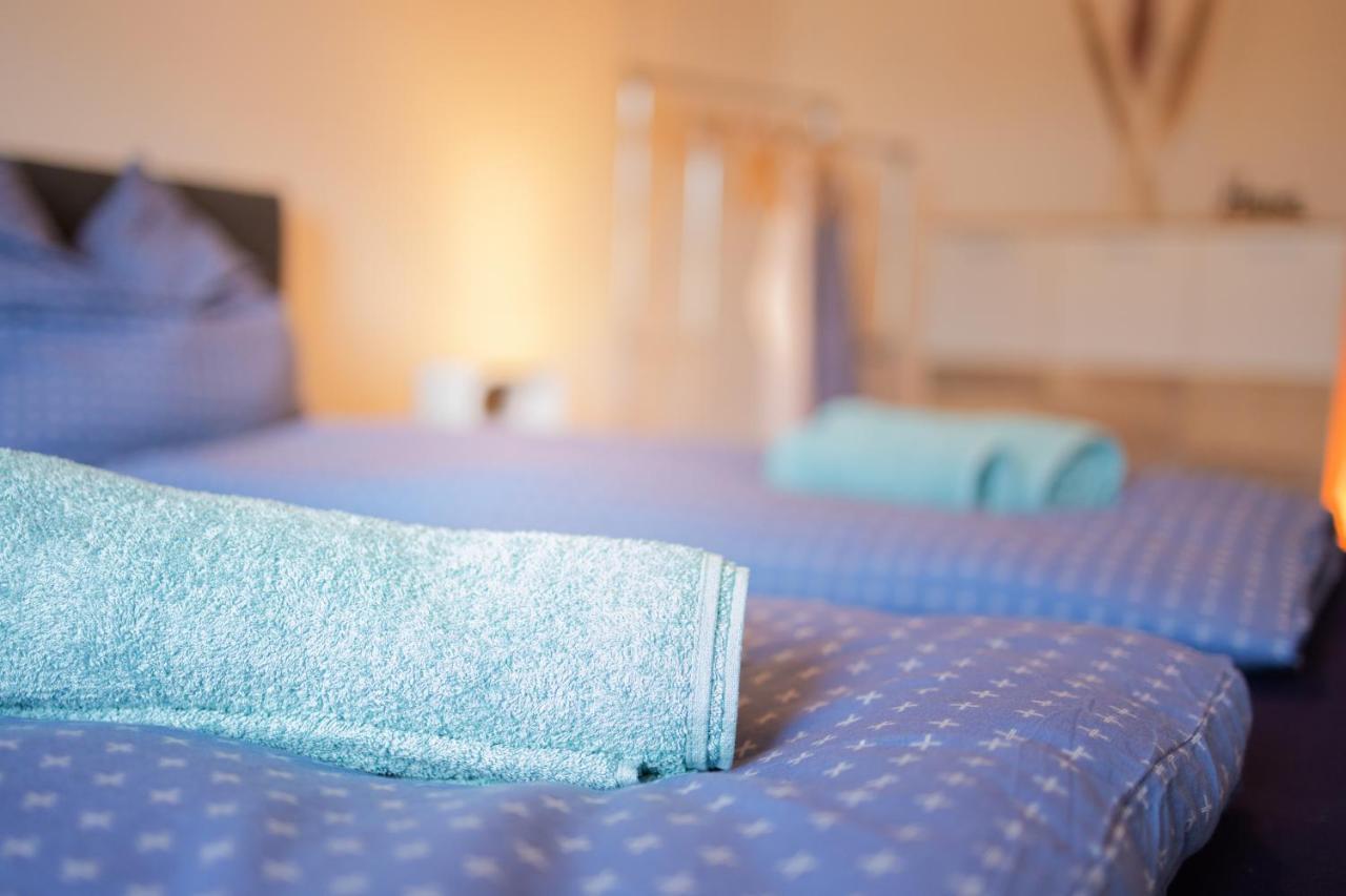 Blue Chili 01 - Top City Lage Am Hbhf Boxspringbett Bis 4 Pers Magdeburg Kültér fotó